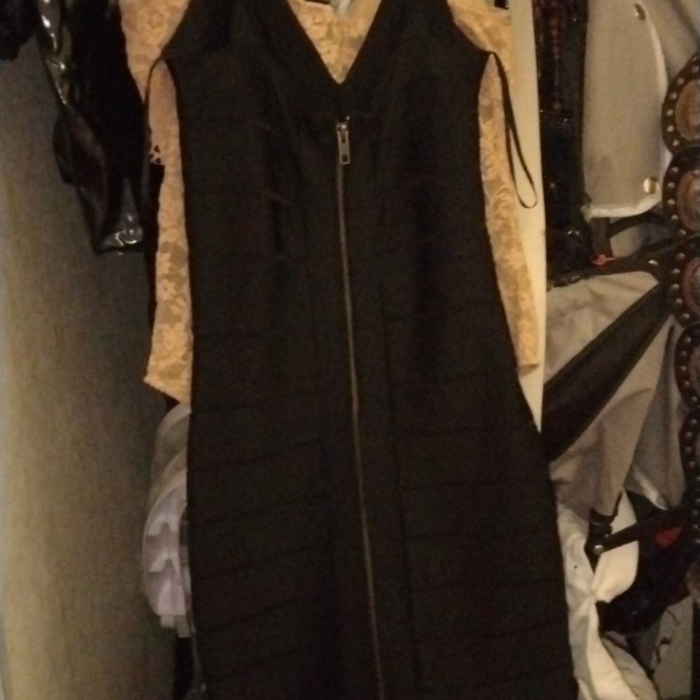 French connection black body slimming stretchy dress